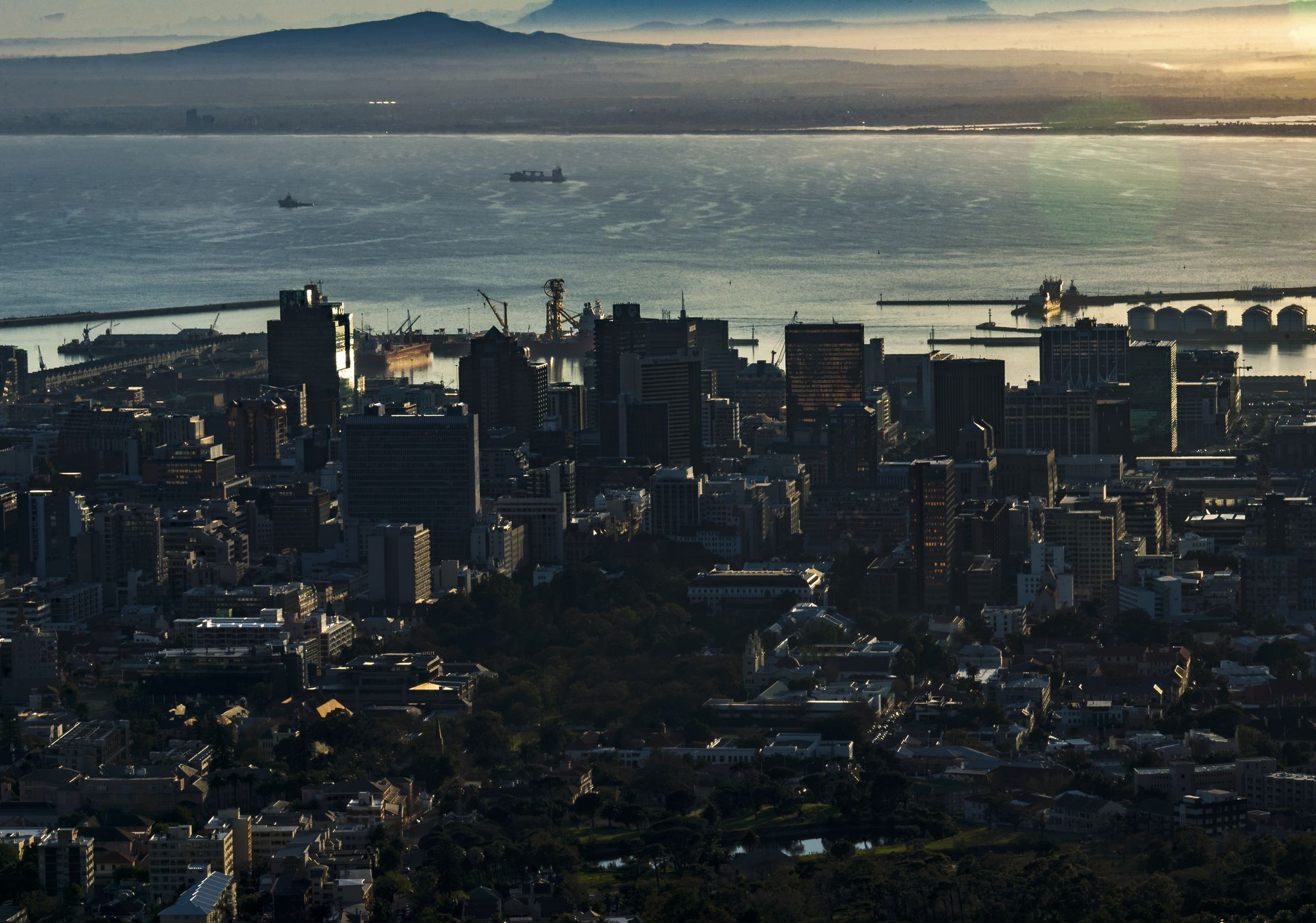 View over Cape Town city centre and the harbour